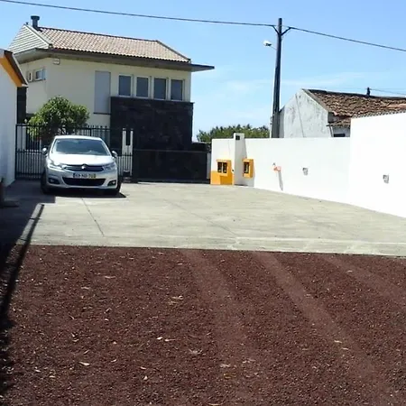 Pensionat Guestready - Volcanic Nature- Sea And Tranquillity Mosteiros (Azores)